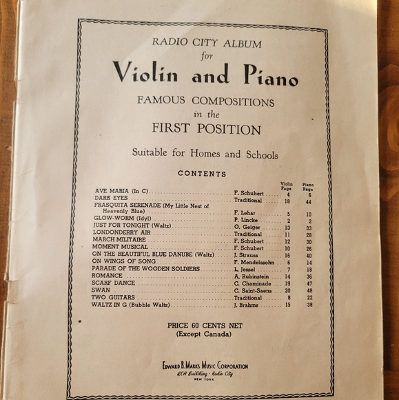 Vintage Antique 1930s Radio City Album Violin Piano Duets Sheet Music 16 Songs - Picture 3 of 8